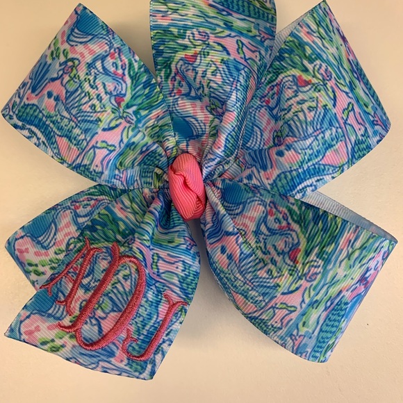 Any Initials,  Large Hair Bow with Monogram - Picture 5 of 8